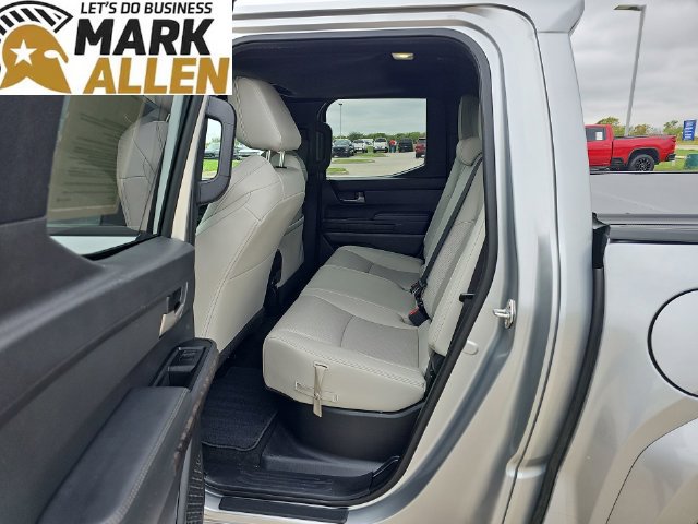 Used 2024 Toyota Tacoma Limited AWD/4WD image 25