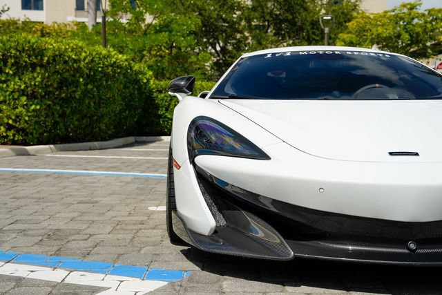 Used 2019 McLaren 600LT RWD image 5