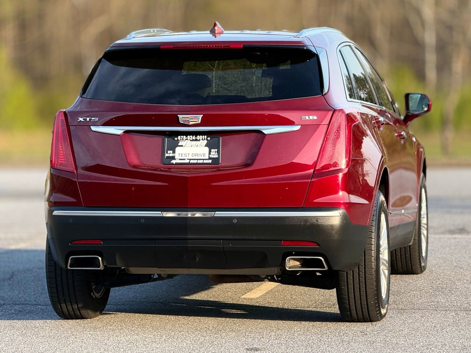 Used 2017 Cadillac XT5 FWD image 6