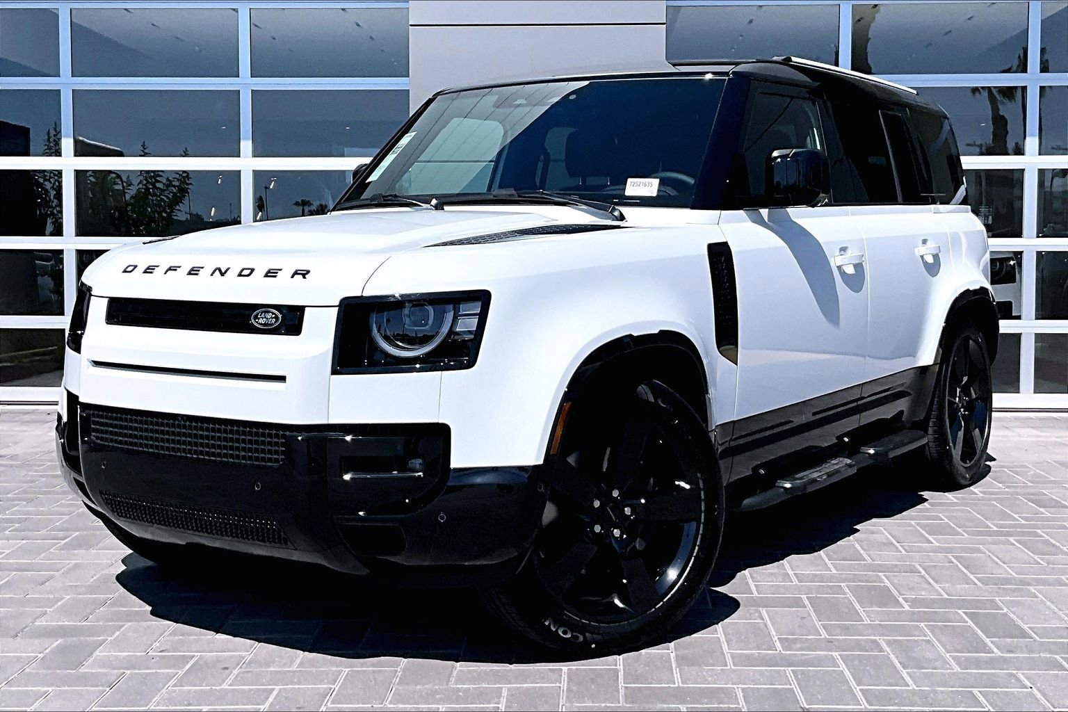 New 2026 Land Rover Defender 110 X-Dynamic SE