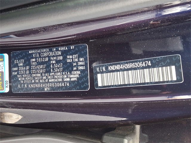 Certified 2024 Kia Carnival LX image 27