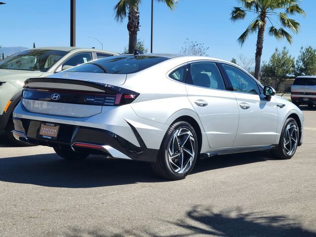 New 2026 Hyundai Sonata SEL FWD image 2