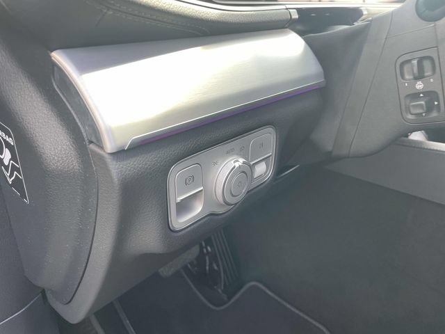 Used 2024 Mercedes-Benz GLS 450 4MATIC image 30