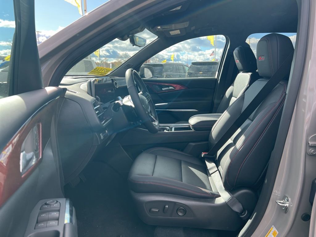 New 2026 Chevrolet Traverse Z71 w/ Enhanced Driving Package image 11
