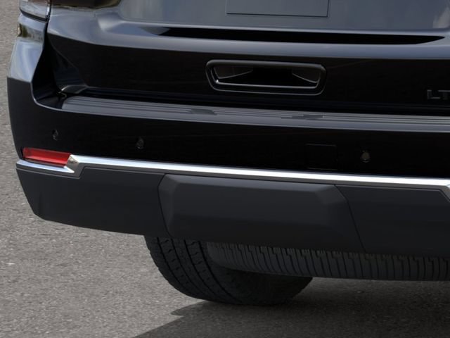New 2026 Chevrolet Suburban LT w/ Comfort Package AWD/4WD image 14