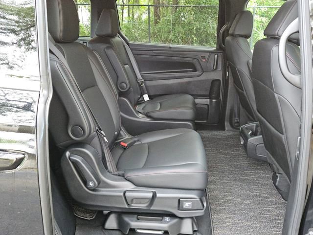 Certified 2025 Honda Odyssey Sport-L image 14