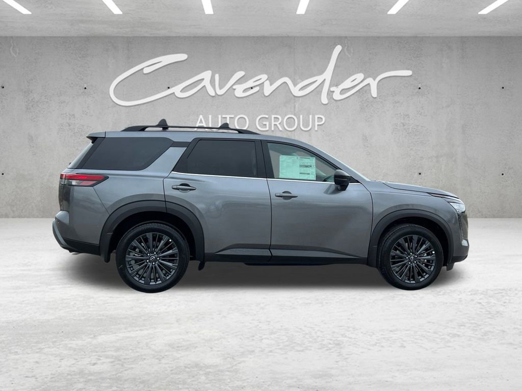 New 2026 Nissan Pathfinder SL image 17
