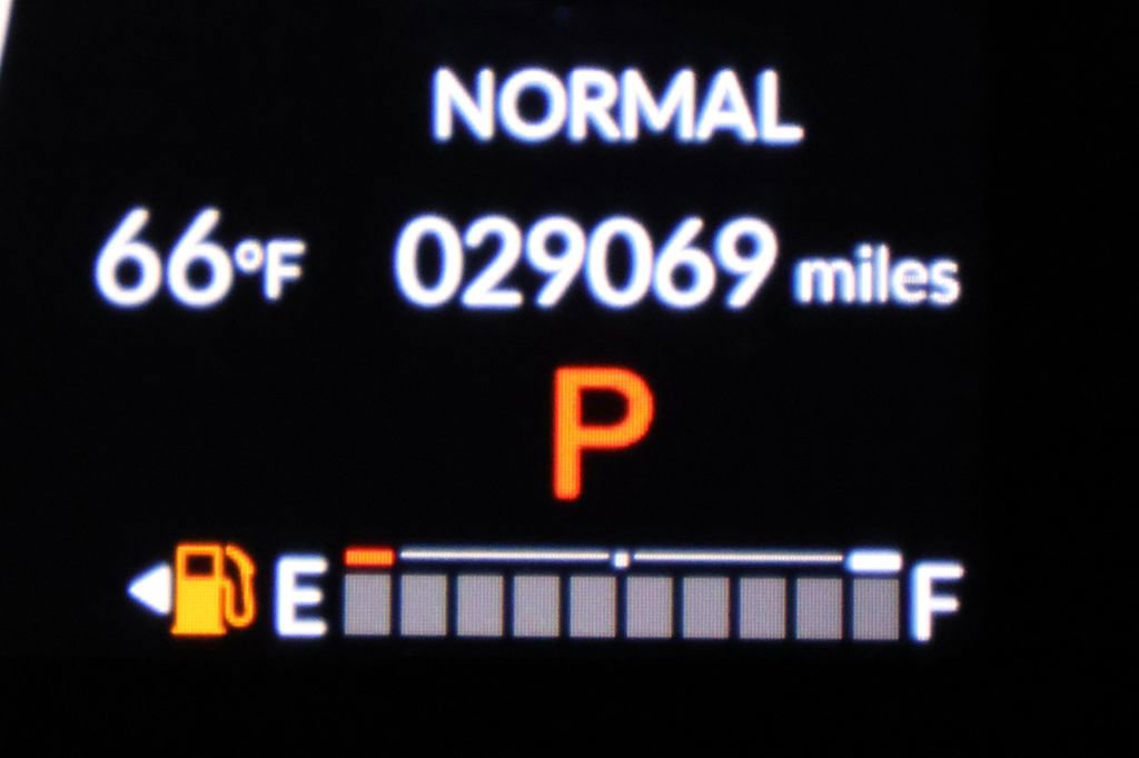 Used 2023 Honda HR-V Sport image 25