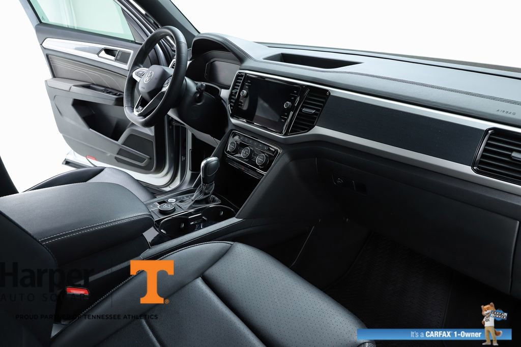 Used 2023 Volkswagen Atlas Cross Sport SEL R-Line image 72
