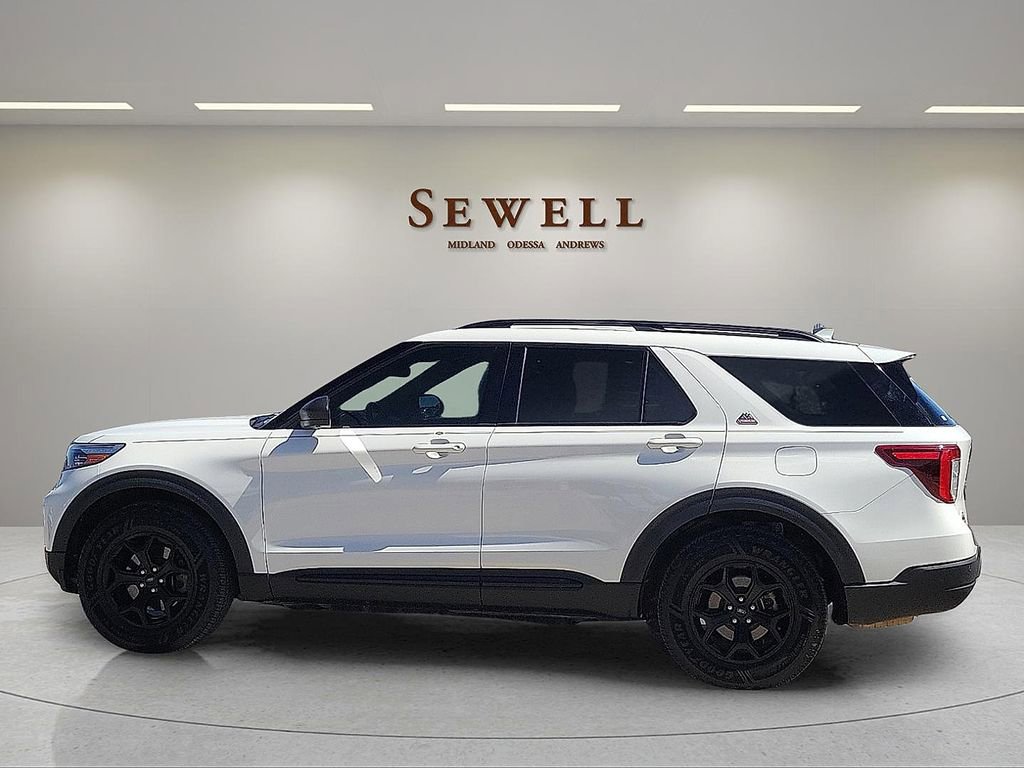 Used 2022 Ford Explorer Timberline image 2