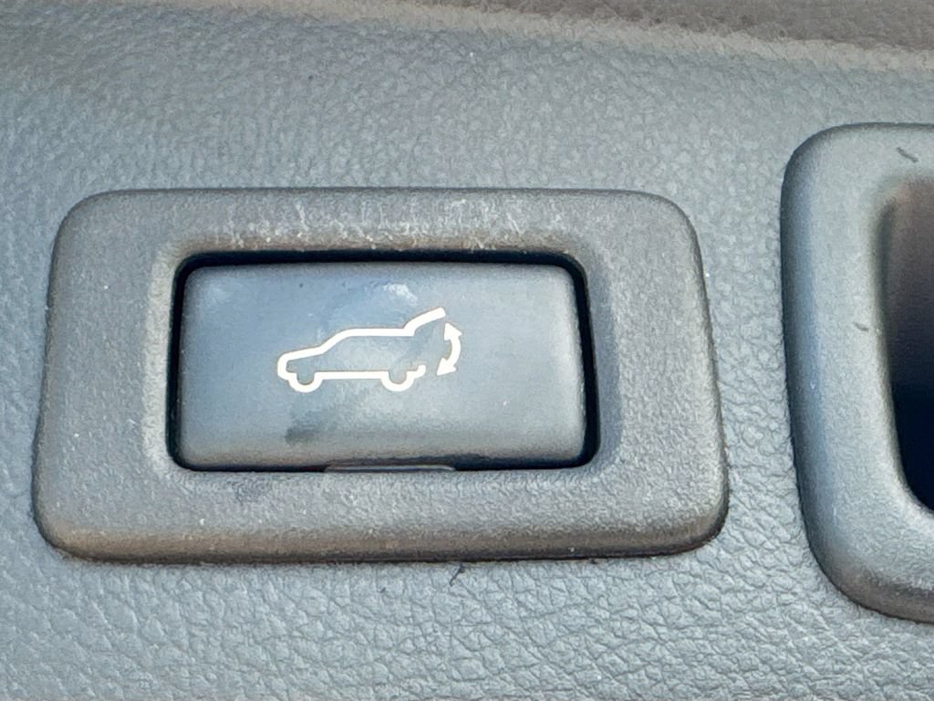 Used 2018 Subaru Forester 2.5i Touring AWD/4WD image 33