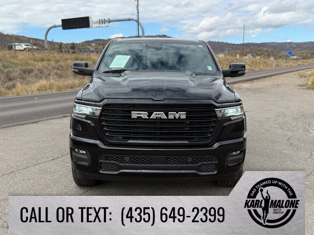 Used 2025 RAM 1500 Laramie w/ Sport Appearance Package AWD/4WD image 9