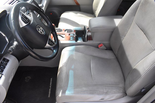 Used 2012 Toyota Highlander Limited AWD/4WD image 15