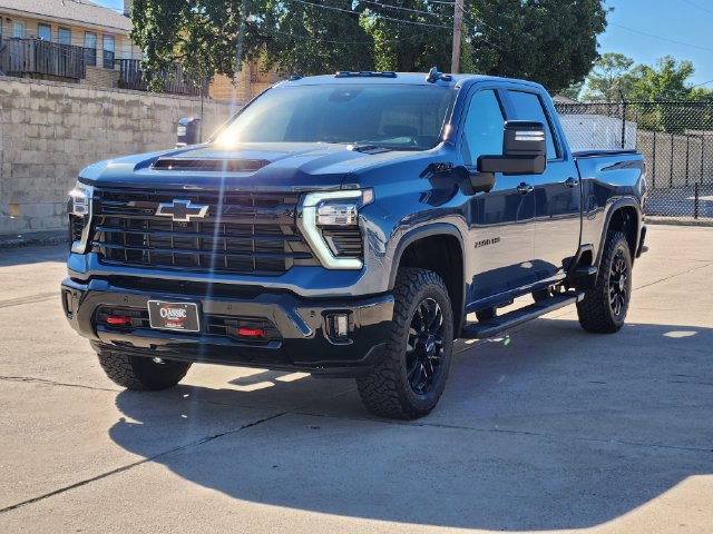 Used 2026 Chevrolet Silverado 2500 LT w/ Trail Boss Package AWD/4WD image 11