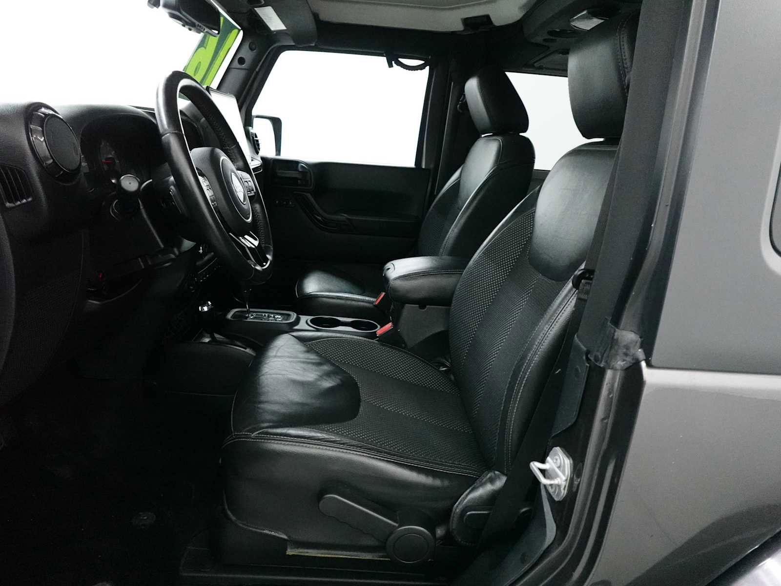 Used 2016 Jeep Wrangler Backcountry image 12