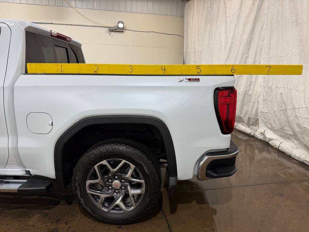 New 2026 GMC Sierra 1500 SLT w/ SLT Premium Package AWD/4WD image 14