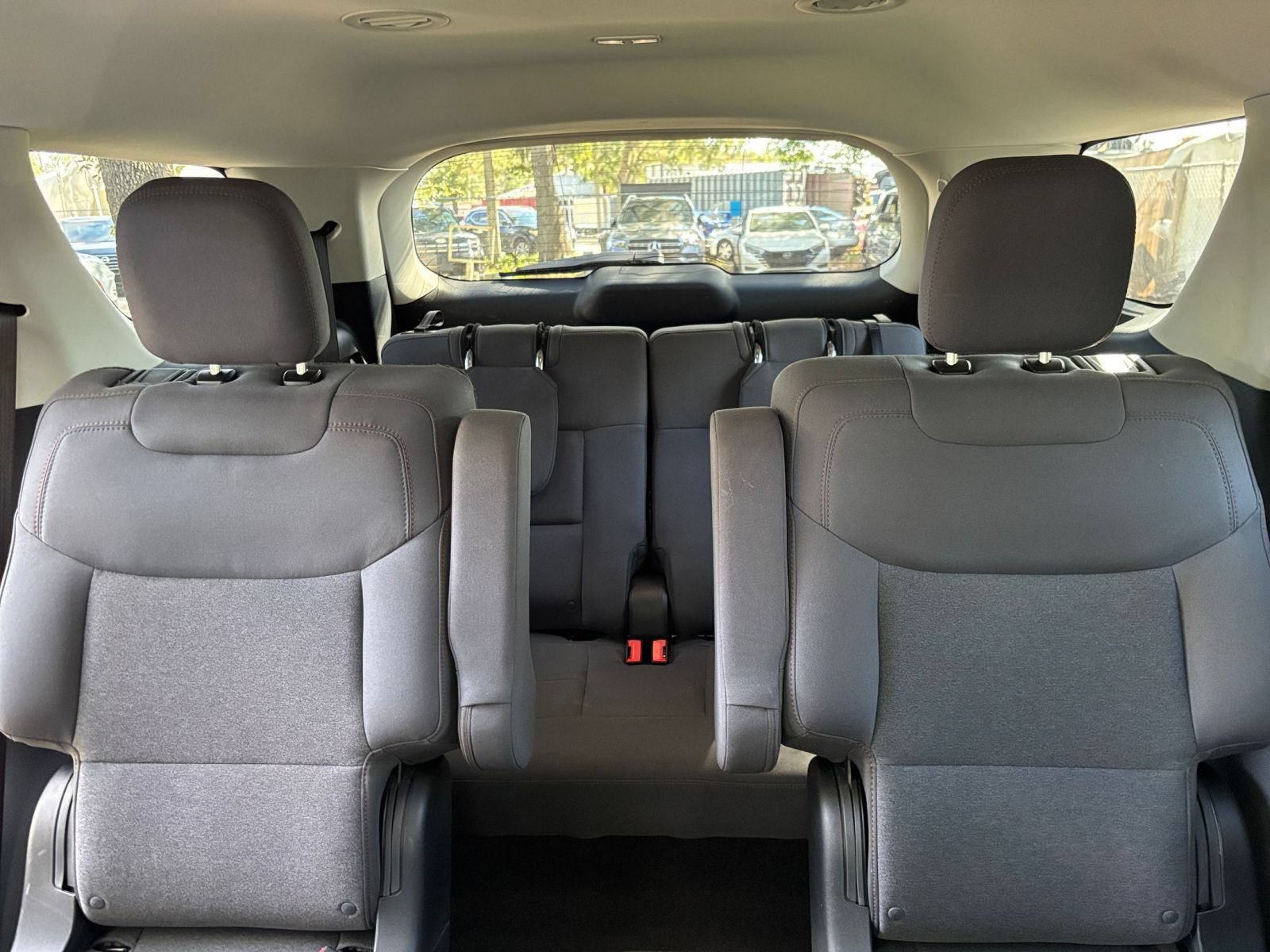 Used 2026 Ford Explorer Active RWD image 38