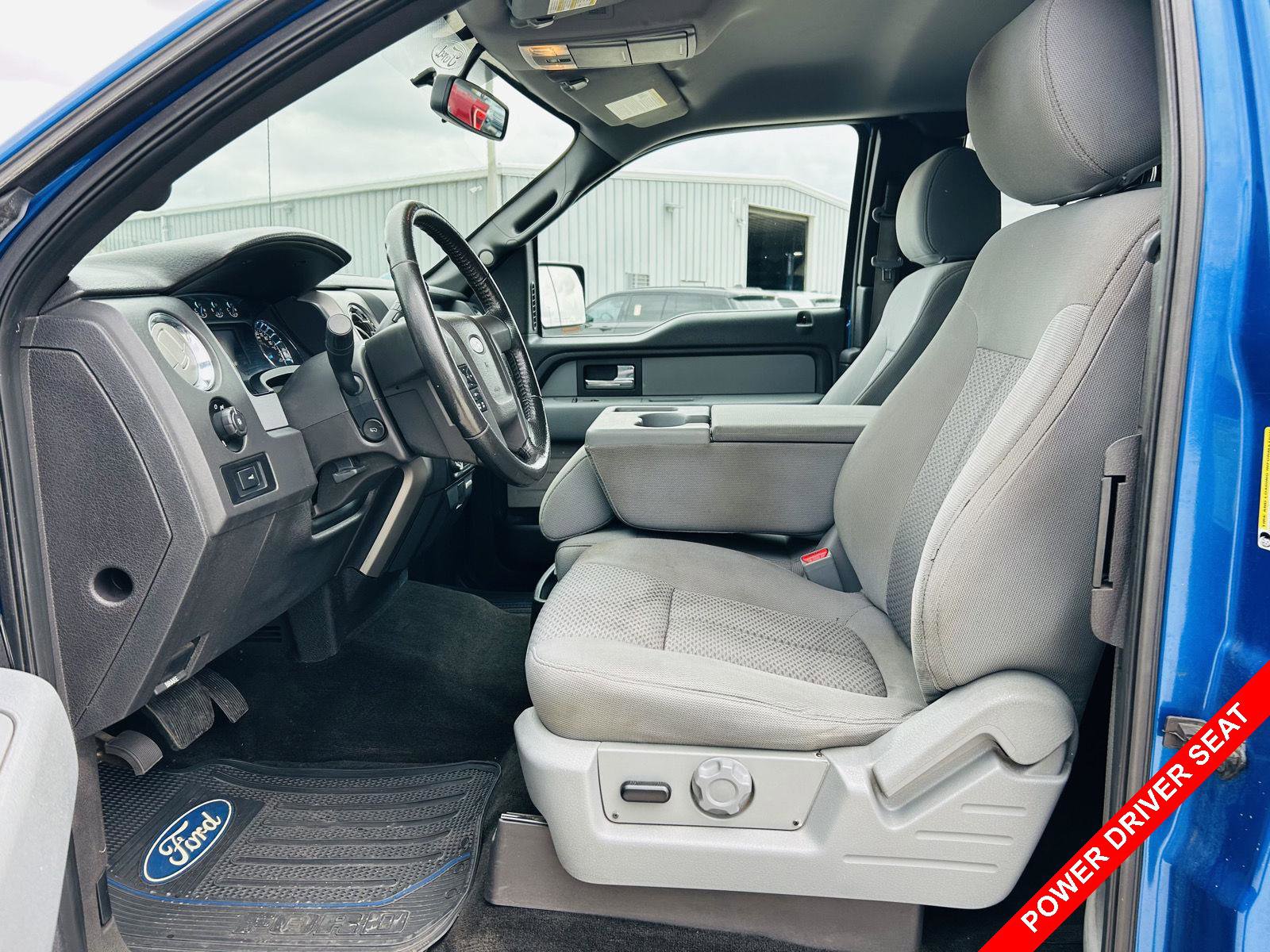 Used 2013 Ford F150 XLT w/ Luxury Equipment Group image 3