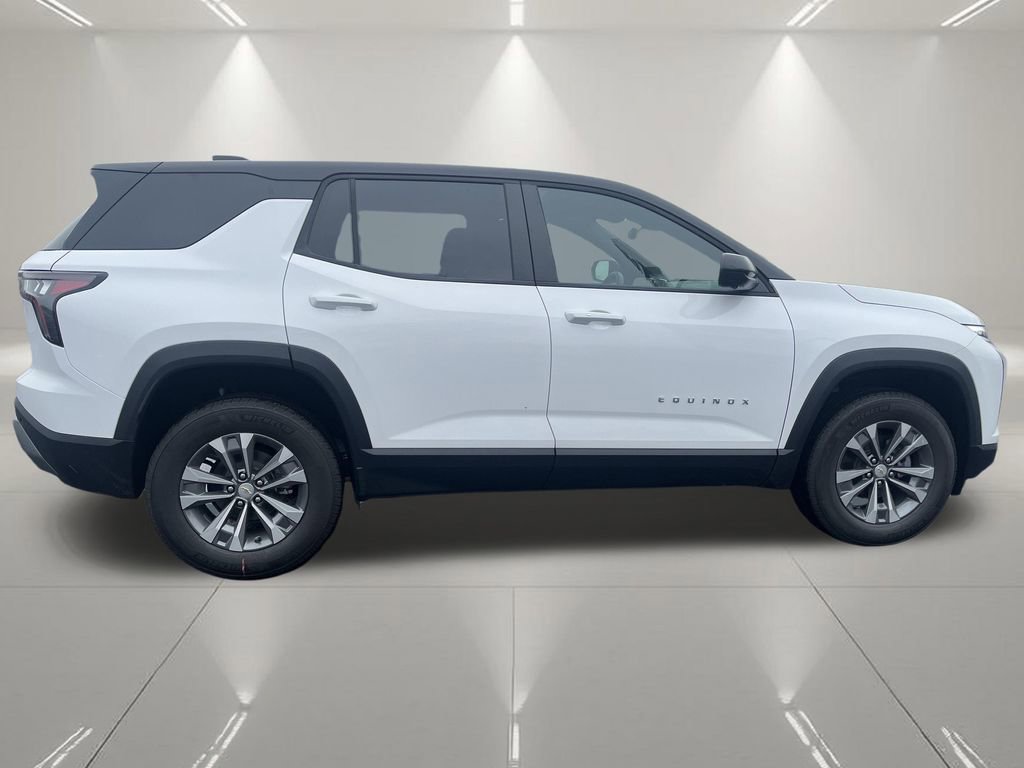 New 2026 Chevrolet Equinox LT w/ Safety and Technology Package image 28