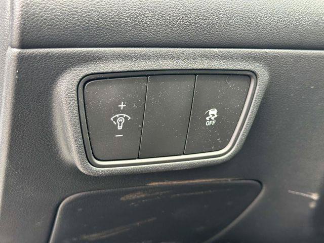 Certified 2023 Hyundai Tucson SE AWD/4WD image 17