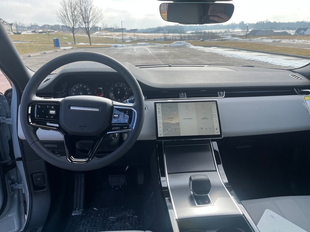 New 2026 Land Rover Range Rover Evoque S AWD/4WD image 12