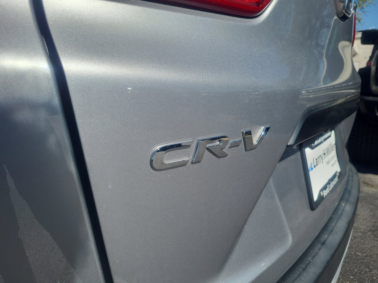 Used 2018 Honda CR-V LX image 24