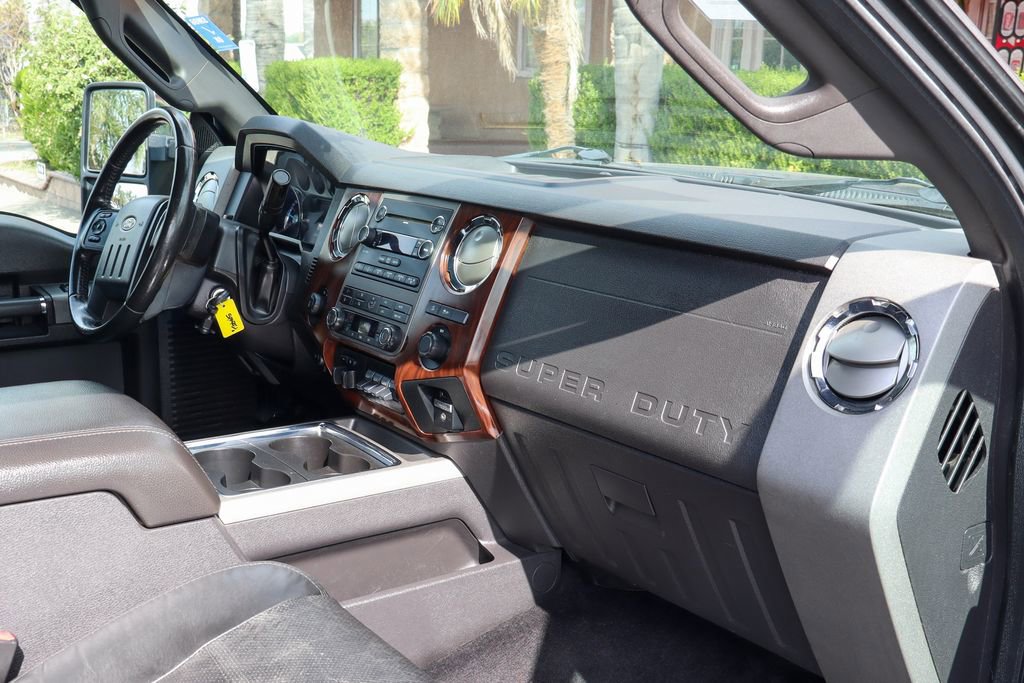 Used 2011 Ford F250 Lariat w/ Lariat Interior Pkg AWD/4WD image 47