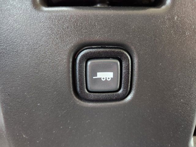 Used 2025 Chevrolet Express 3500 LS image 22