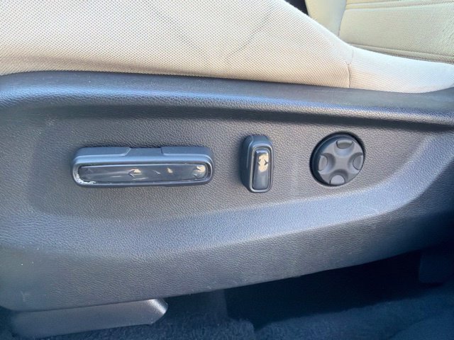 Used 2017 Honda CR-V EX image 27