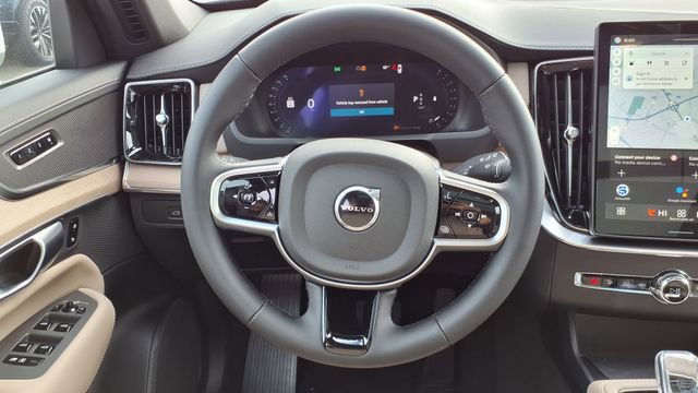 New 2026 Volvo XC90 B5 Core image 20