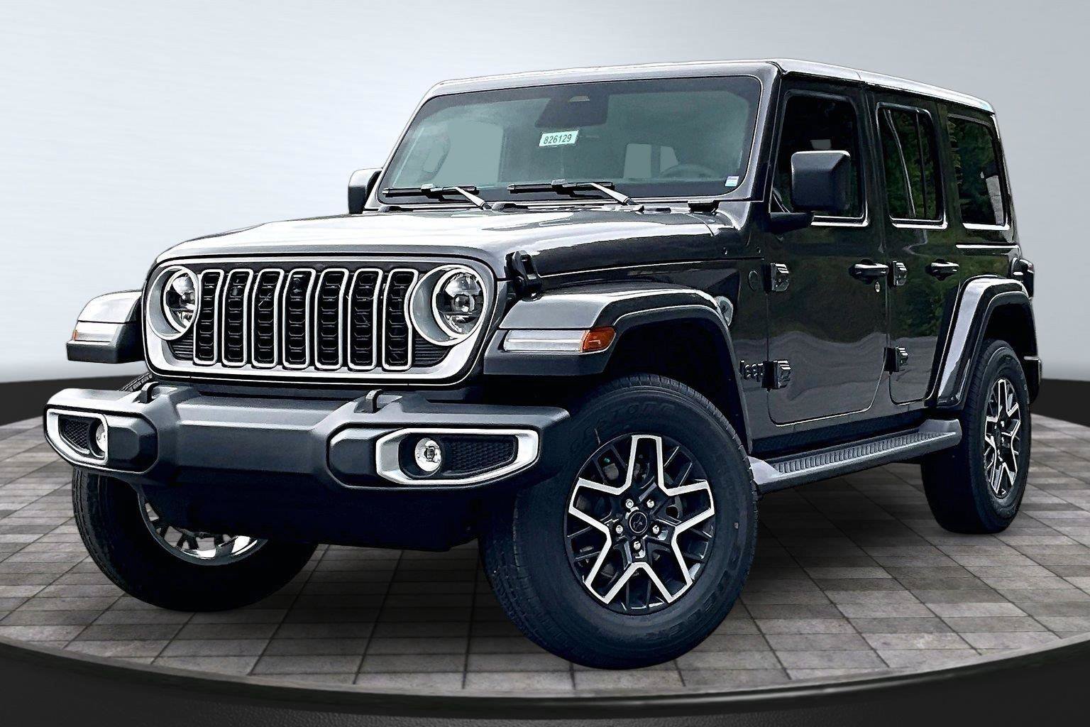 New 2026 Jeep Wrangler Unlimited Sahara AWD/4WD image 3
