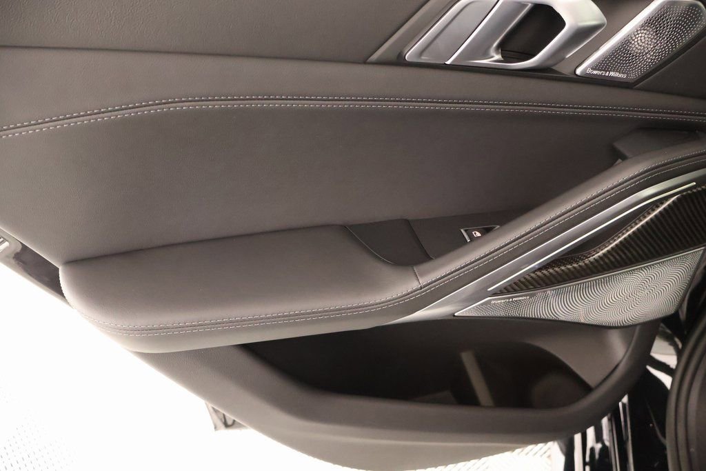 New 2026 BMW X6 M Competition w/ Executive Package image 18