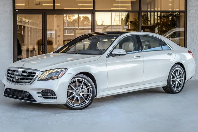 Used 2018 Mercedes-Benz S 560 4MATIC Sedan image 2
