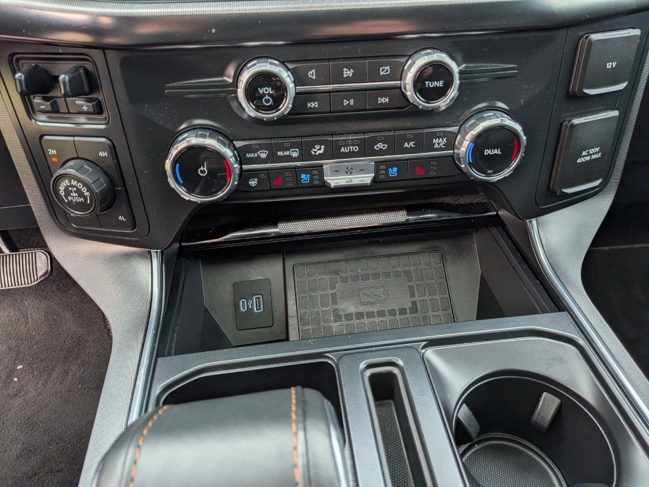 Used 2022 Ford F150 Platinum w/ Equipment Group 701A High image 19