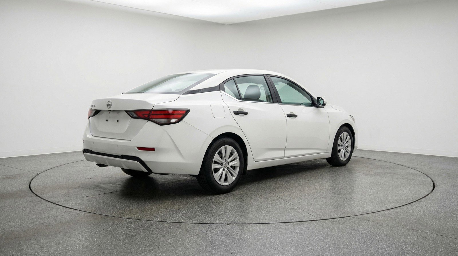 Used 2025 Nissan Sentra S FWD image 9