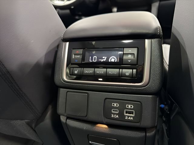 Used 2025 Subaru Ascent Limited w/ Popular Package #1 image 38