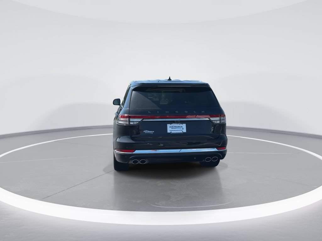 Used 2024 Lincoln Aviator Black Label AWD/4WD image 7