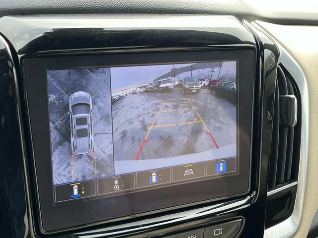 Used 2022 Chevrolet Traverse Premier image 39