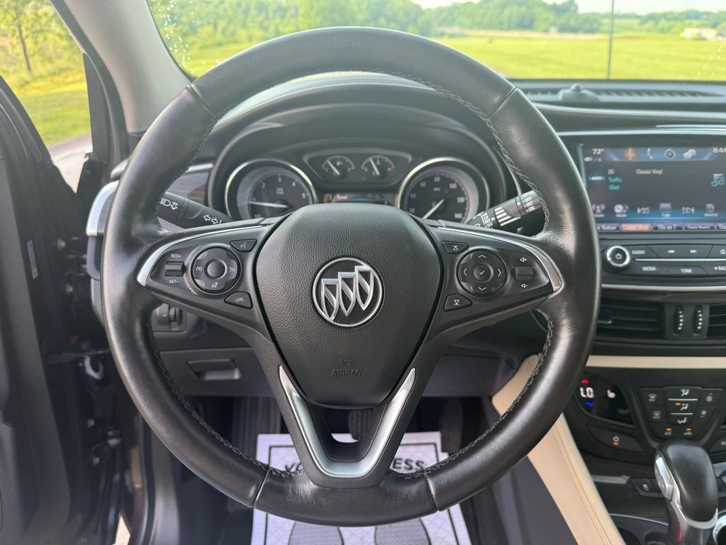 Used 2020 Buick Envision Essence FWD image 31