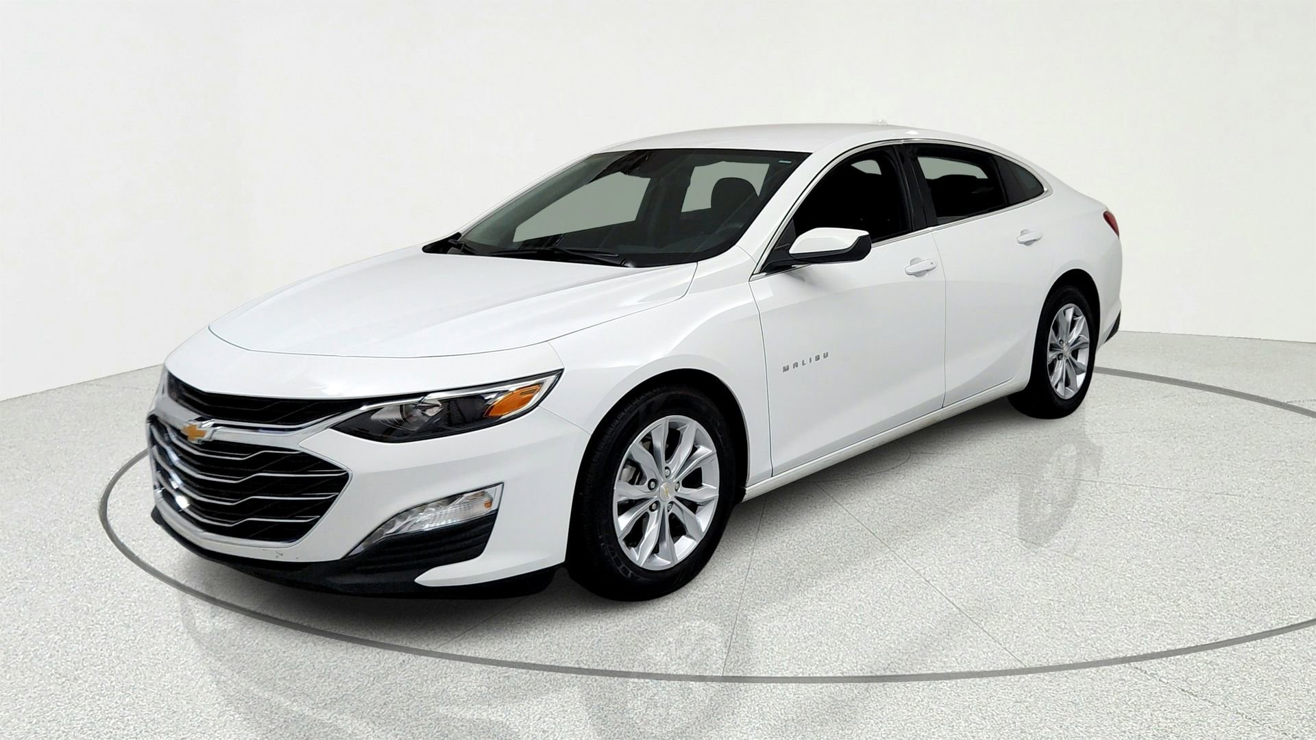 Used 2024 Chevrolet Malibu LT w/ LPO, Floor Liner Package