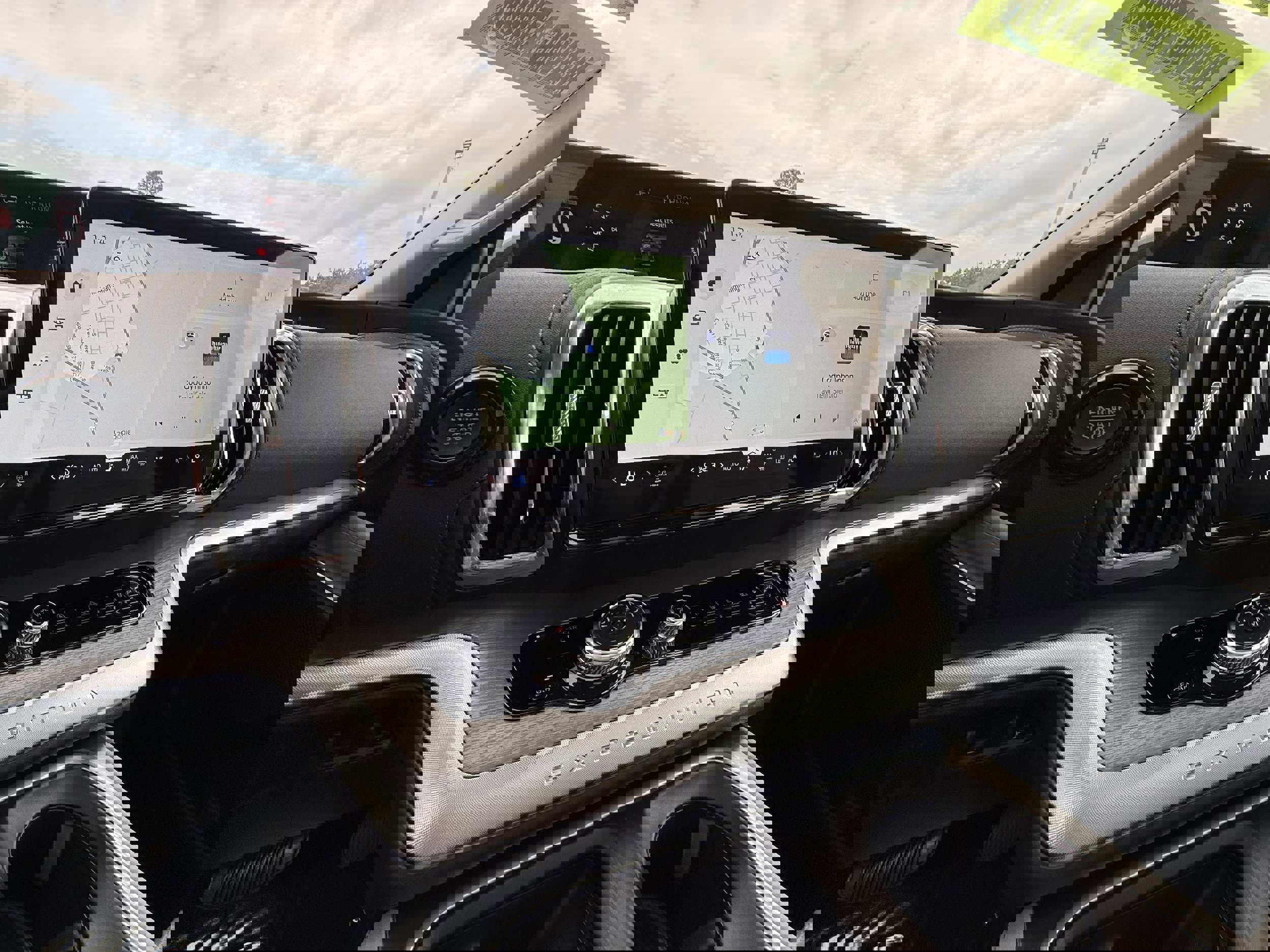 Used 2025 Ford Expedition Max Platinum image 18