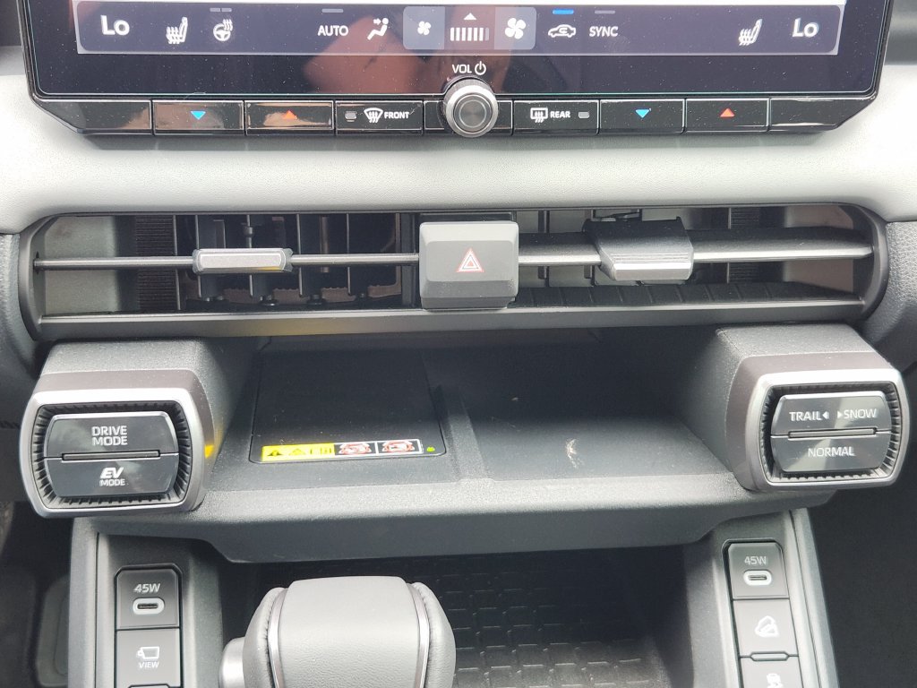 New 2026 Toyota RAV4 AWD image 19
