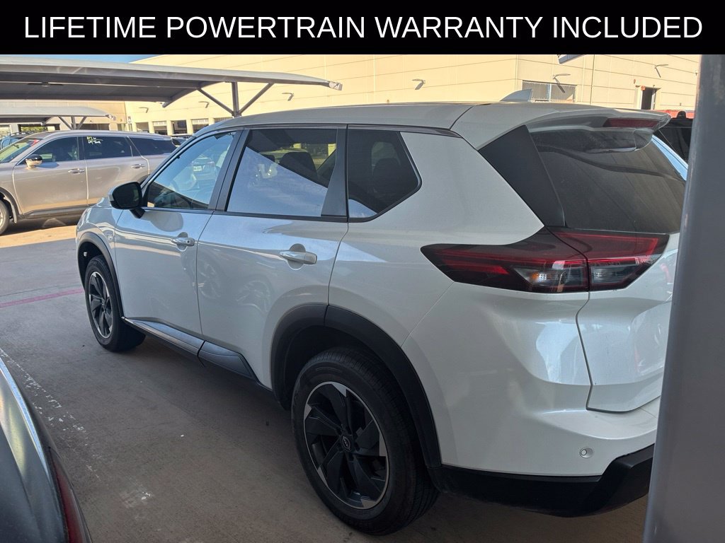 Used 2024 Nissan Rogue SV AWD/4WD image 6