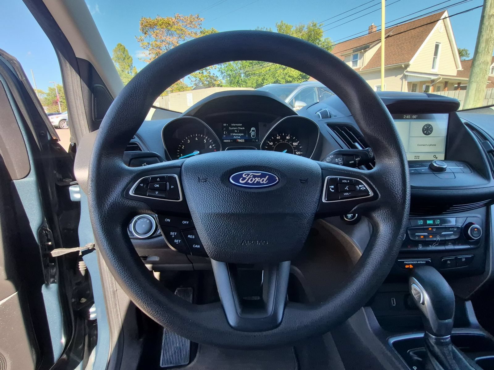 Used 2019 Ford Escape SE FWD image 23