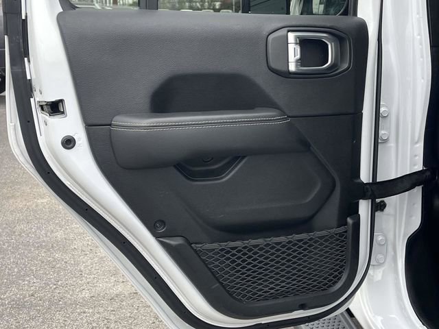 Used 2023 Jeep Wrangler Sahara w/ Cold Weather Group image 16