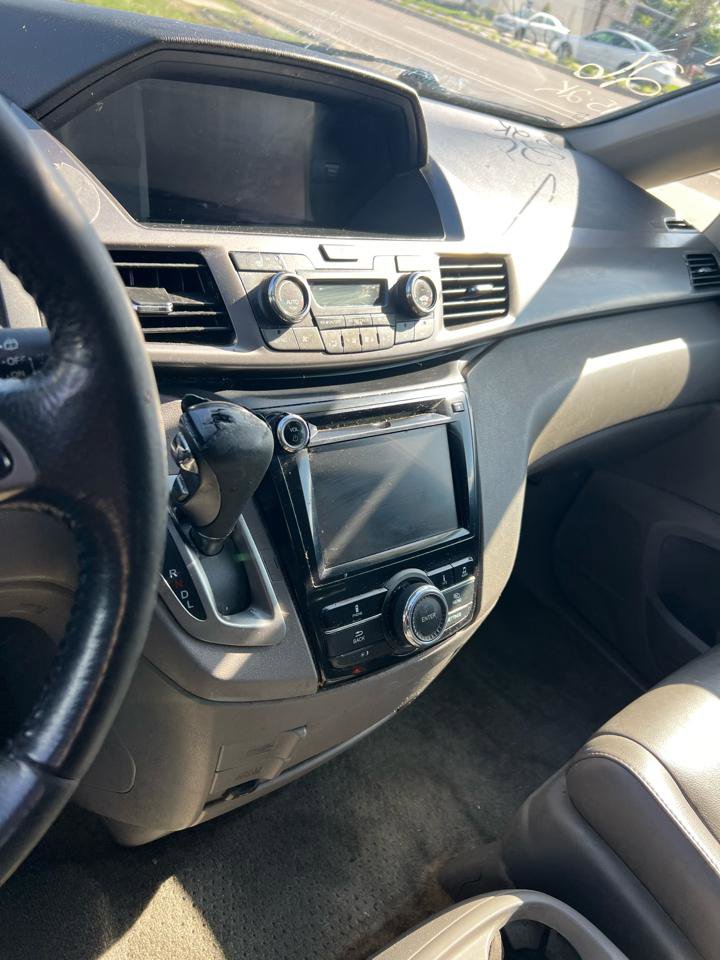Used 2015 Honda Odyssey EX-L image 11