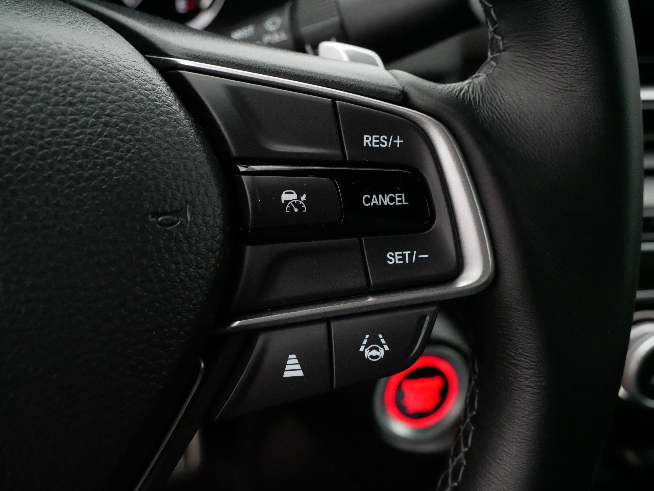 Certified 2022 Honda Accord Sport image 25