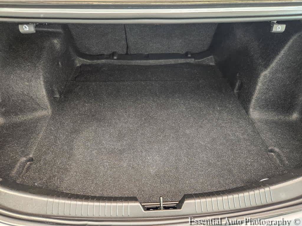 Used 2023 Chevrolet Malibu LT FWD image 22