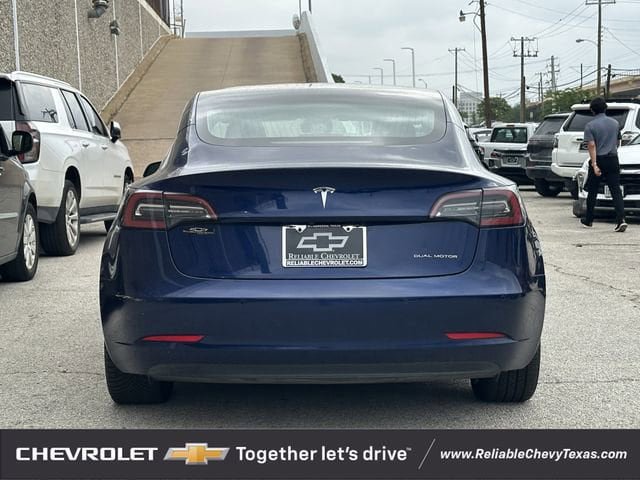Used 2018 Tesla Model 3 Long Range AWD/4WD image 4