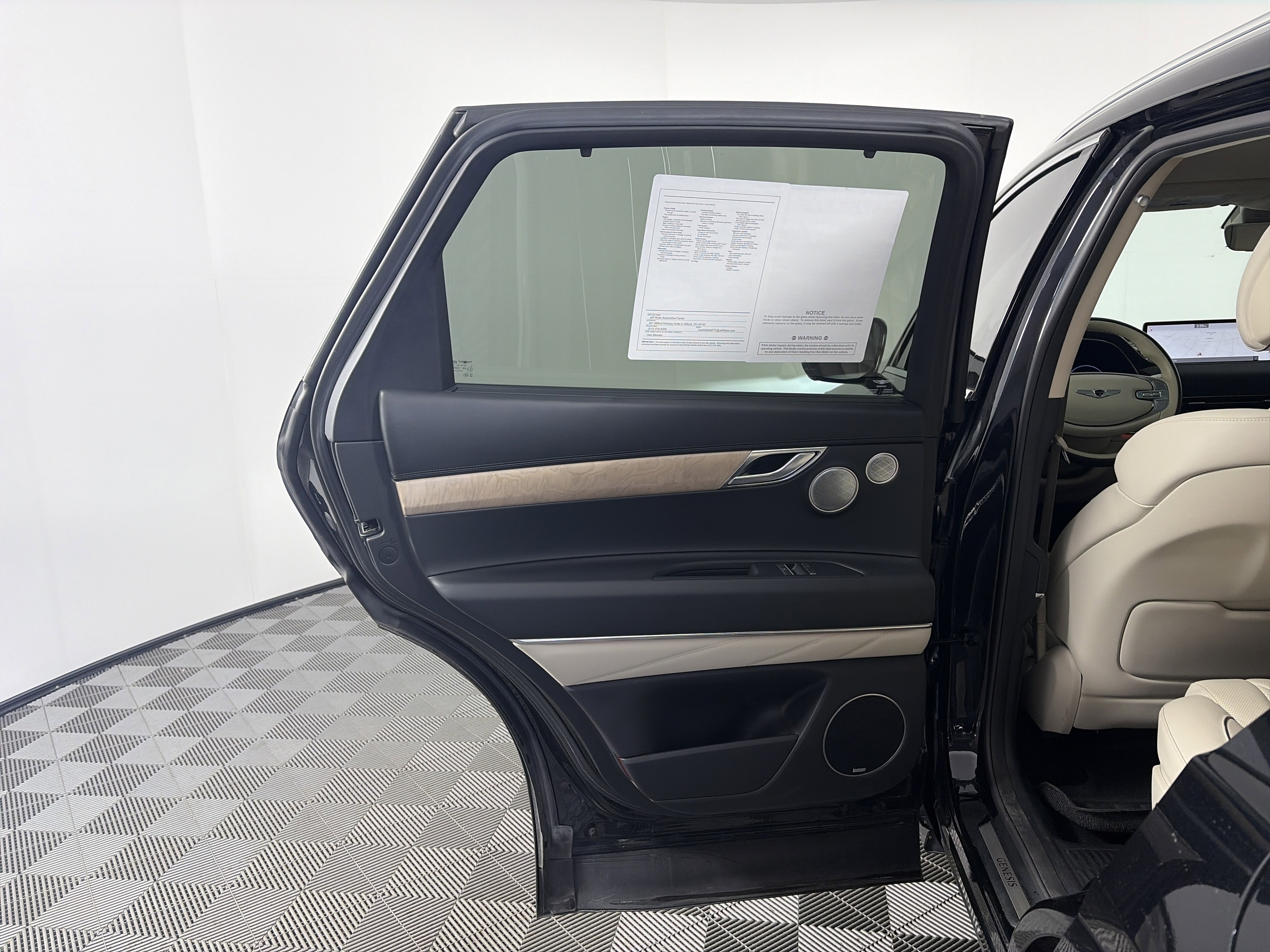 Used 2021 Genesis GV80 3.5T w/ Prestige Package 07 image 35